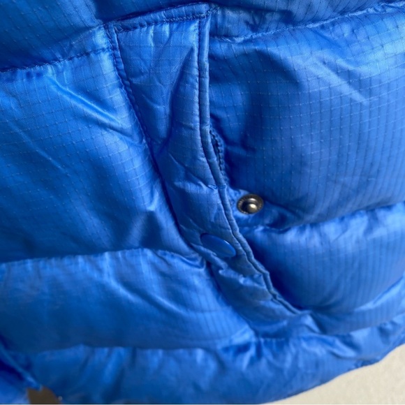 J. Crew Shiny Puffer Down Vest Medium - Picture 4 of 9